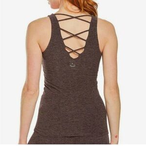 Beyond Yoga space dye soft shelf bra tank crossed my mind small s